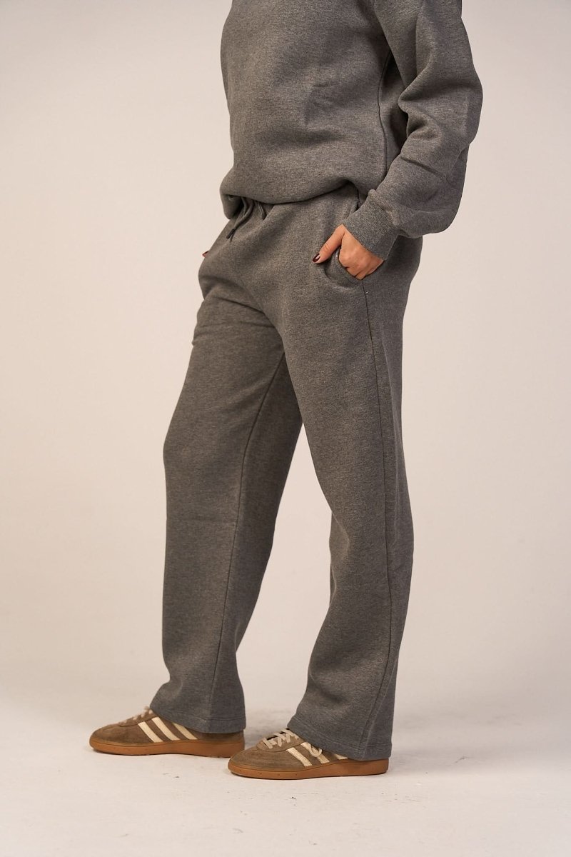 Crew Neck Pullover & Sweatpants - Set - Gray - Hushy Wear