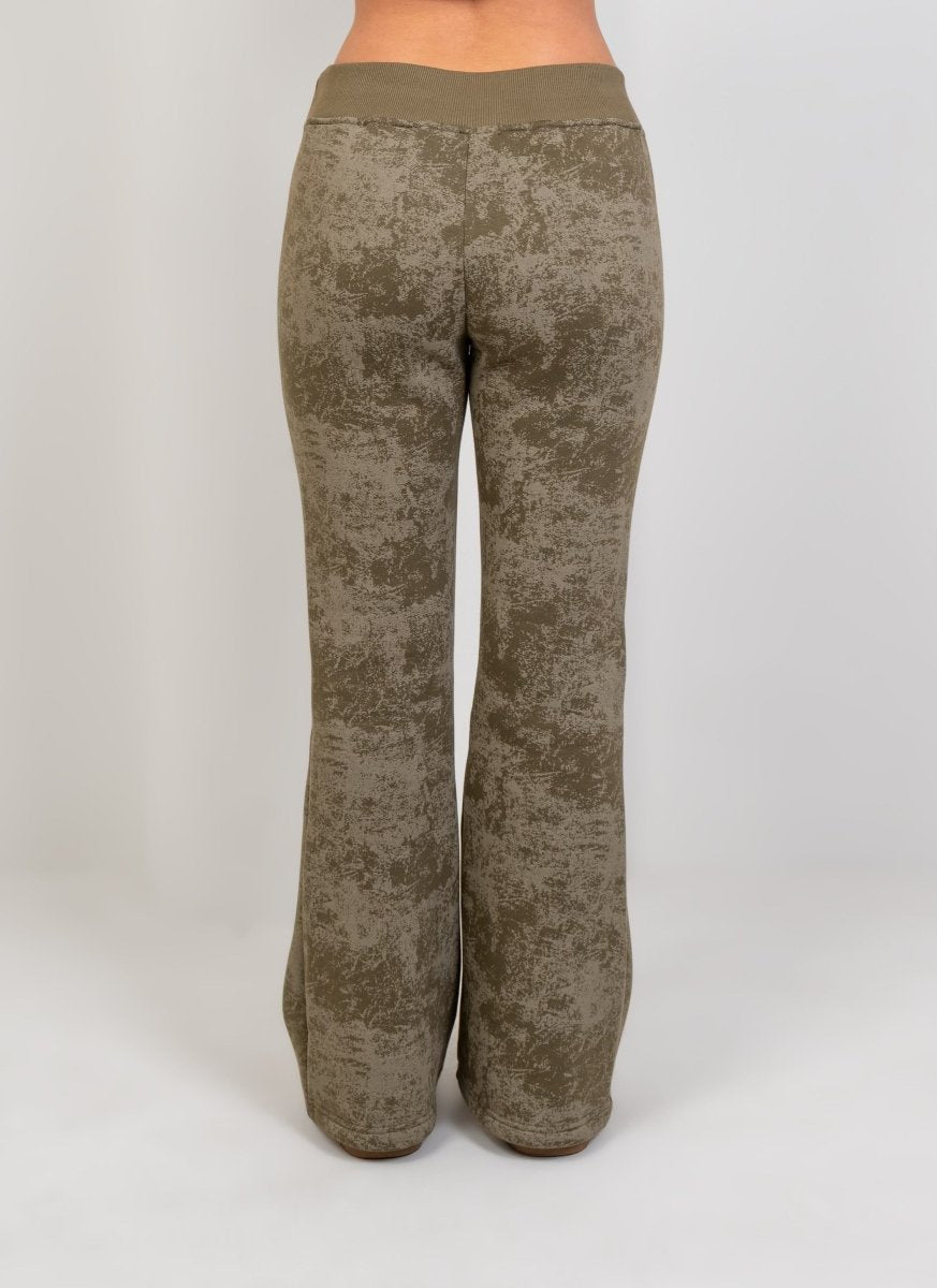 Relaxed Fit Washed Pants – Olive - Hushy Wear
